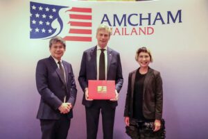 HMC Polymers คว้ารางวัล AMCHAM Corporate Impact  ต่อเนื่อง